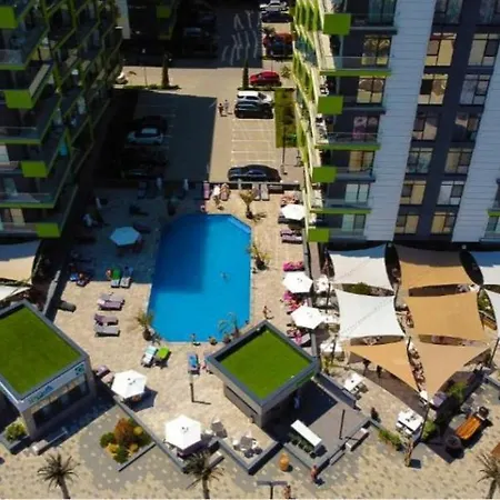 Appartamento Azizi Pool & Langa Plaja Năvodari